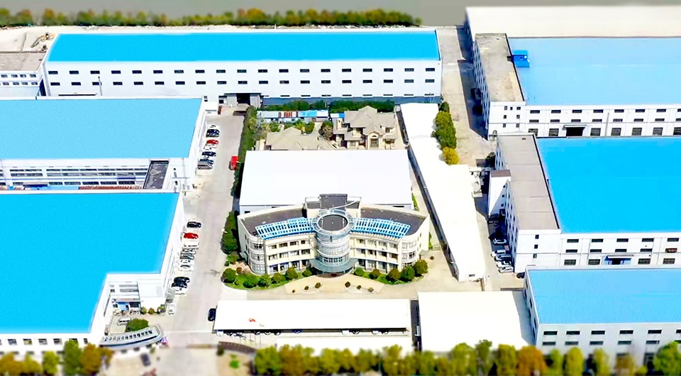 集研發(fā)、生產(chǎn)、銷售于一體 現(xiàn)代化智能加工基地