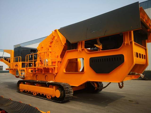 履帶式移動(dòng)破碎站怎么選擇？購(gòu)買時(shí)的注意事項(xiàng)