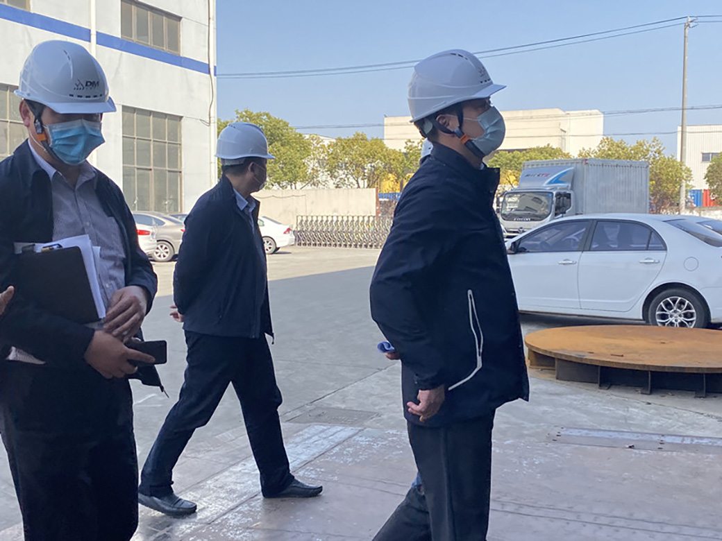 【春風(fēng)送暖，戰(zhàn)“疫”有情】奉賢區(qū)奉城鎮(zhèn)領(lǐng)導(dǎo)蒞臨東蒙，慰問公司疫情防控一線職工