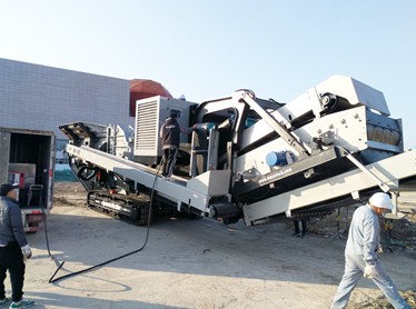 移動(dòng)反擊式破碎站